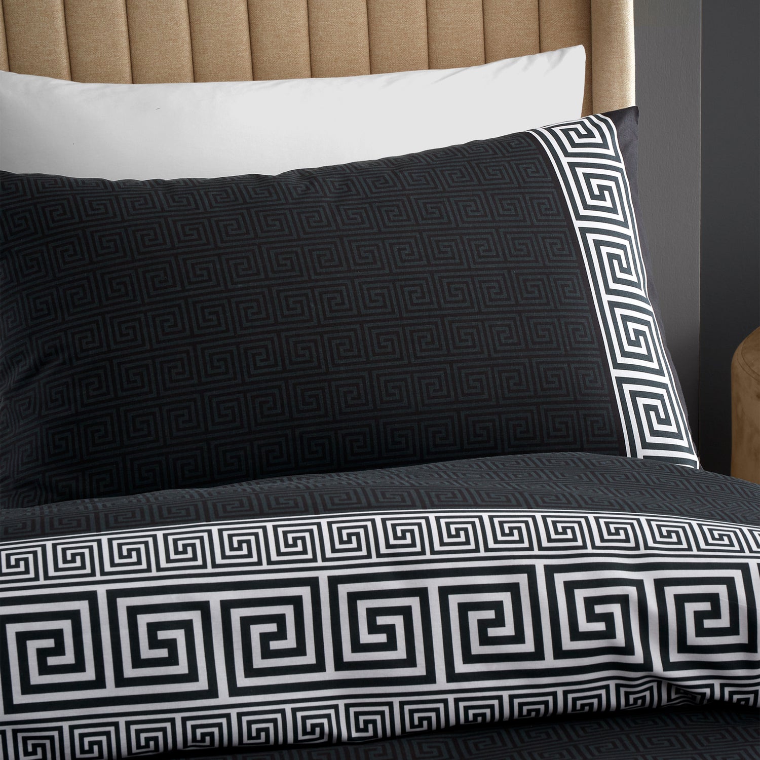 Catherine Lansfield Artemis Duvet Cover Bedding Set Black