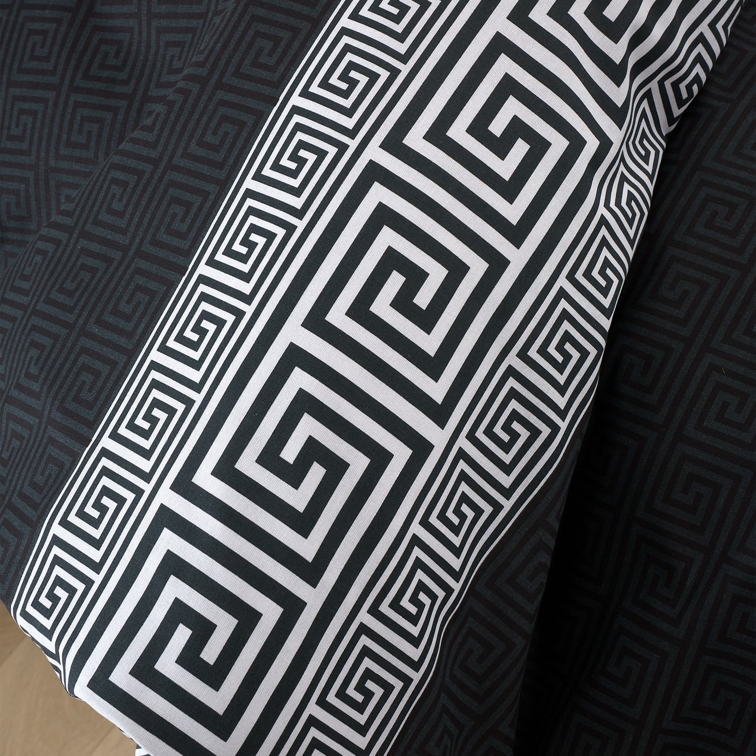 Catherine Lansfield Artemis Duvet Cover Bedding Set Black