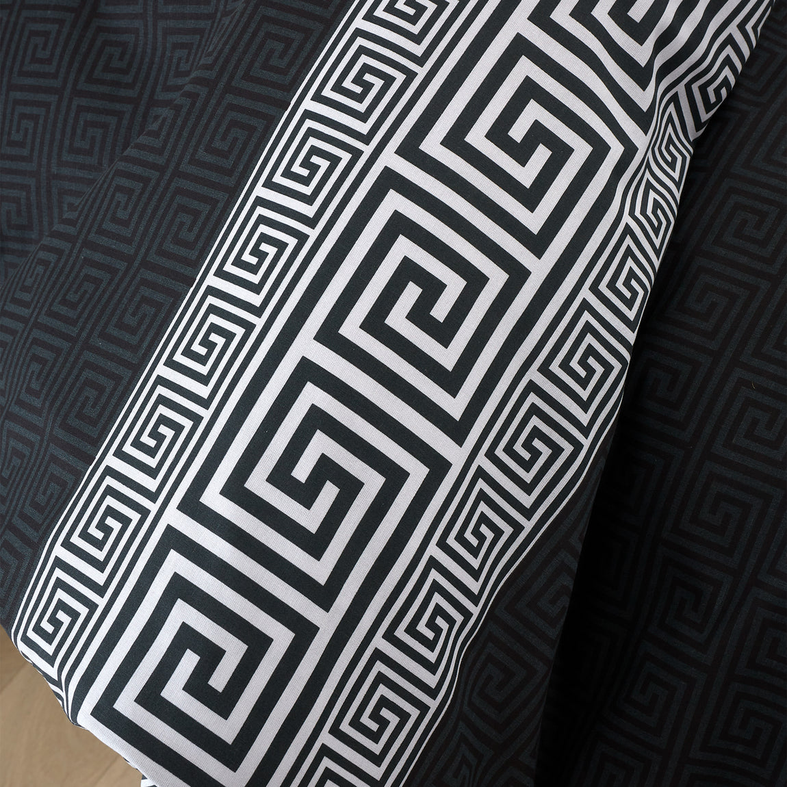 Catherine Lansfield Artemis Duvet Cover Bedding Set Black
