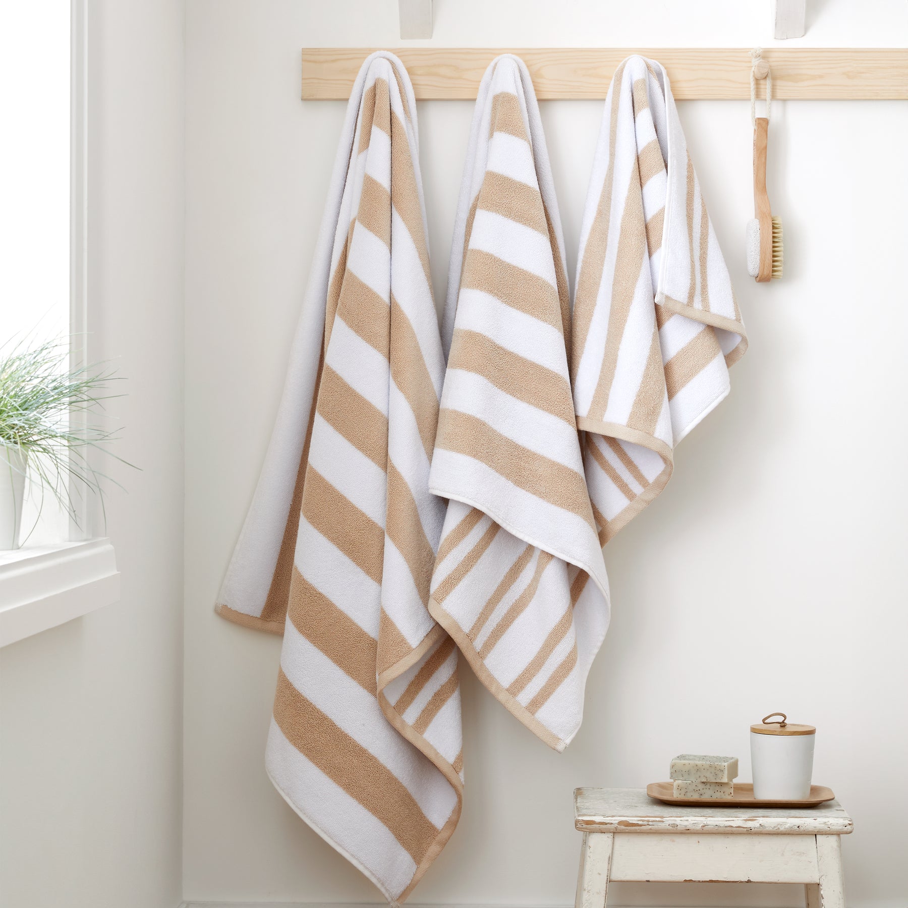Bianca Reversible Stripe Jacquard Towels Natural