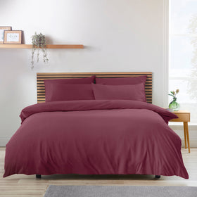 Catherine Lansfield So Soft Non Iron Duvet Cover Bedding Set Burgundy