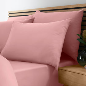 Catherine Lansfield So Soft Non-Iron Bed Linen Fitted Sheet Coral