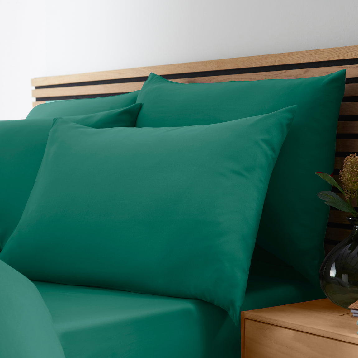 Catherine Lansfield So Soft Non-Iron Duvet Cover Bedding Set Green