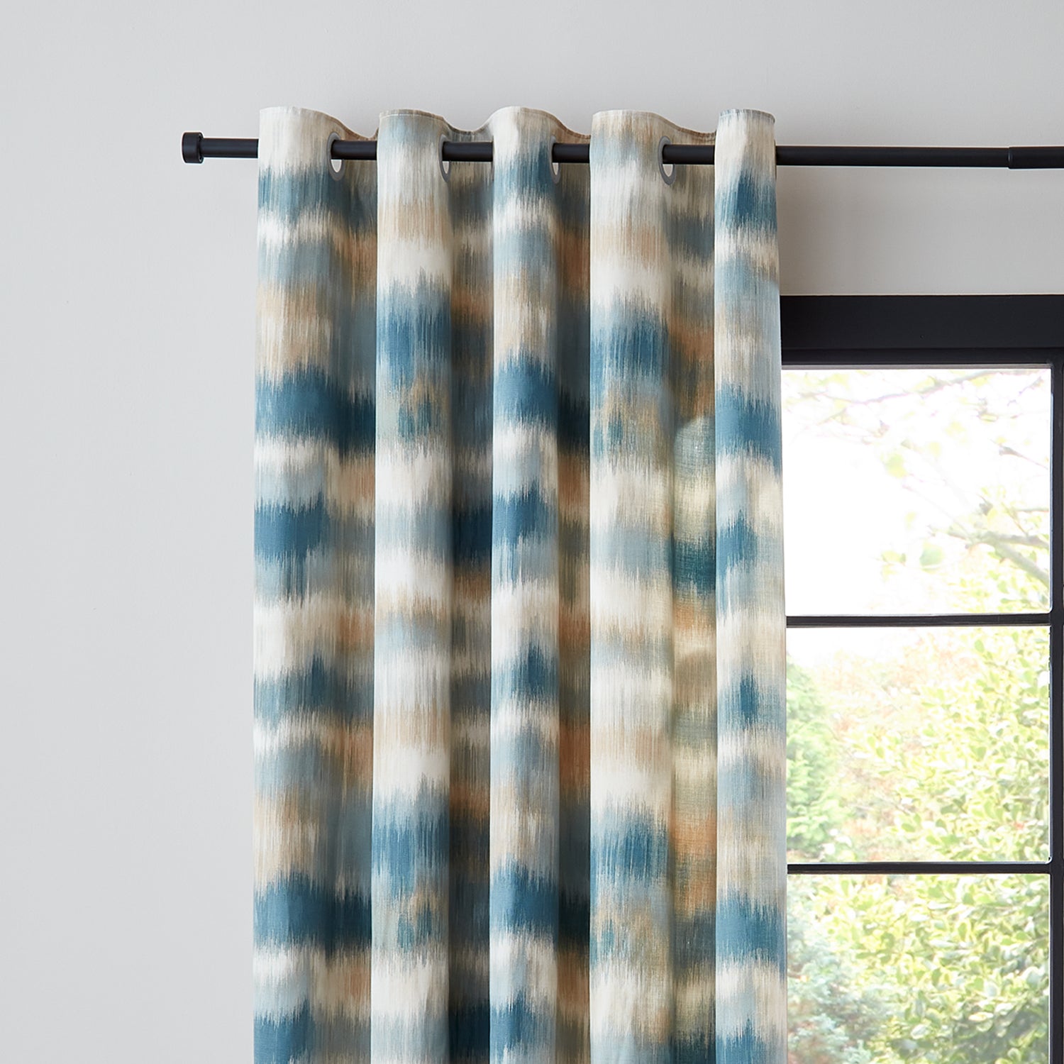 Catherine Lansfield Ombre Texture Thermal Ready Made Eyelet Blackout Curtains Teal