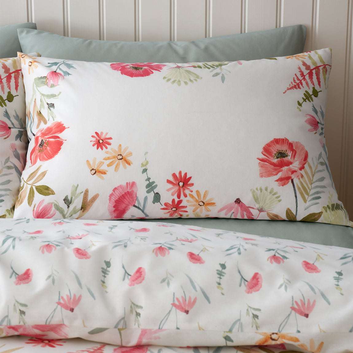 Catherine Lansfield Ella Poppy Duvet Cover Bedding Set Cream