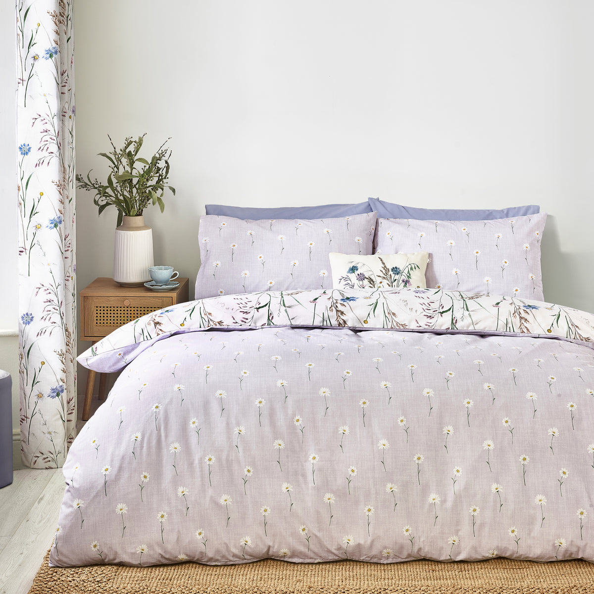 Catherine Lansfield Grasmere Floral Reversible Duvet Cover Bedding Set Lilac