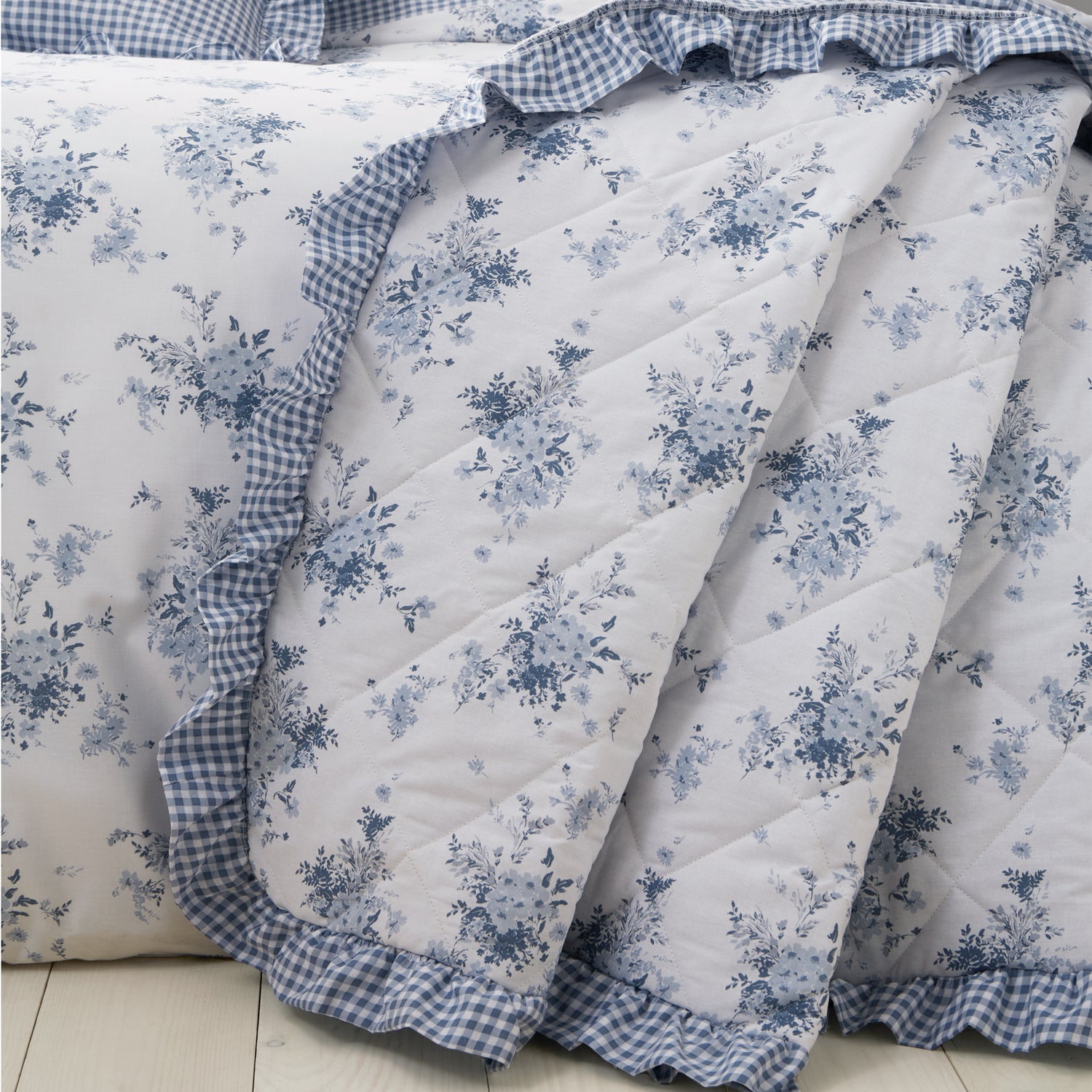 Catherine Lansfield Lucie Floral Reversible 220cm x 230cm Bedspread Blue