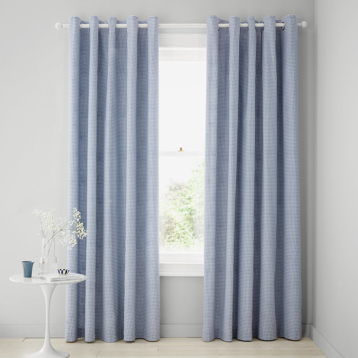 Catherine Lansfield Lucie Floral Ready Made Eyelet Curtains 66'' x 90'' Blue
