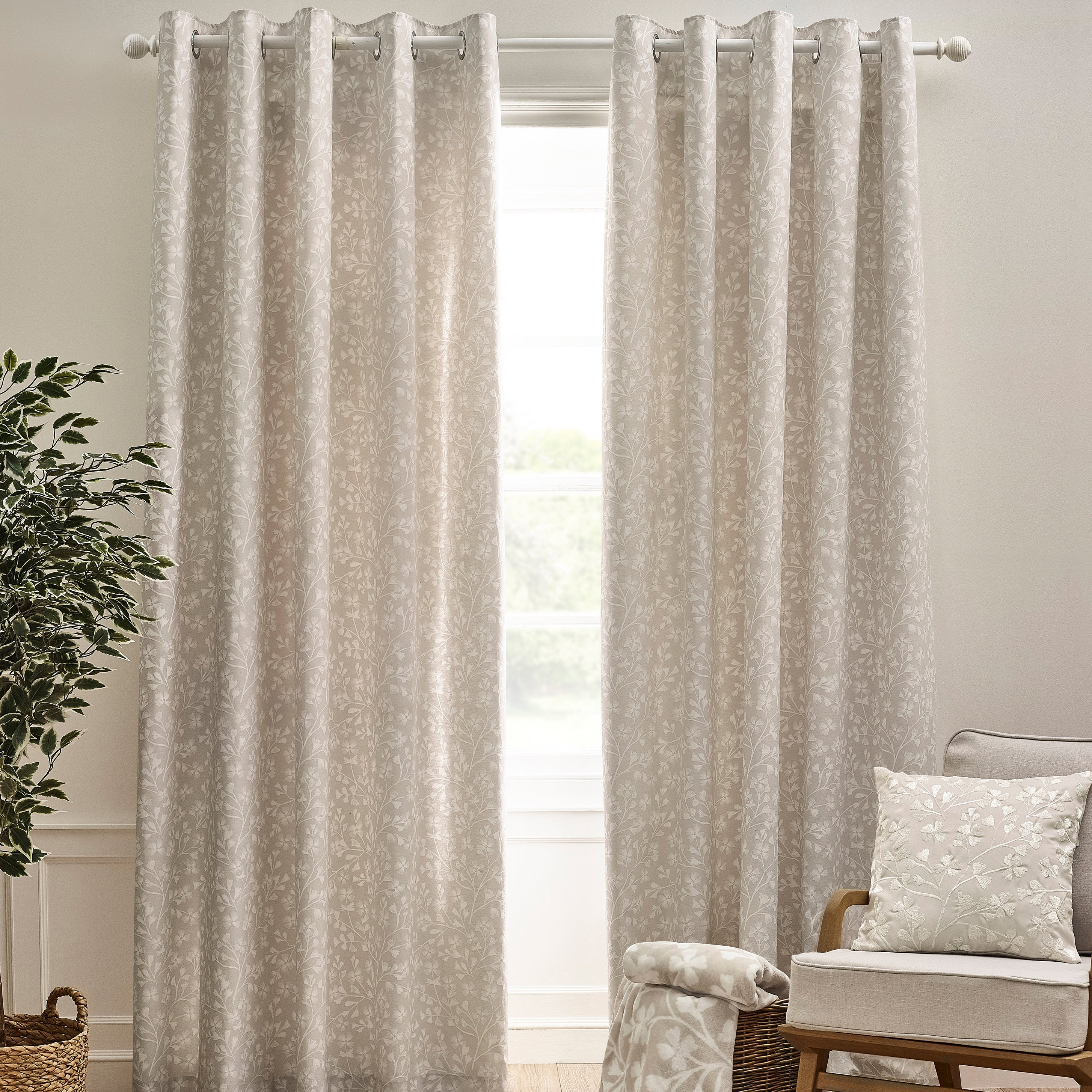 Catherine Lansfield Brooke Floral Ready Made Eyelet Curtains Natural catherine-lansfield-brooke-floral-ready-made-eyelet-curtains-natural