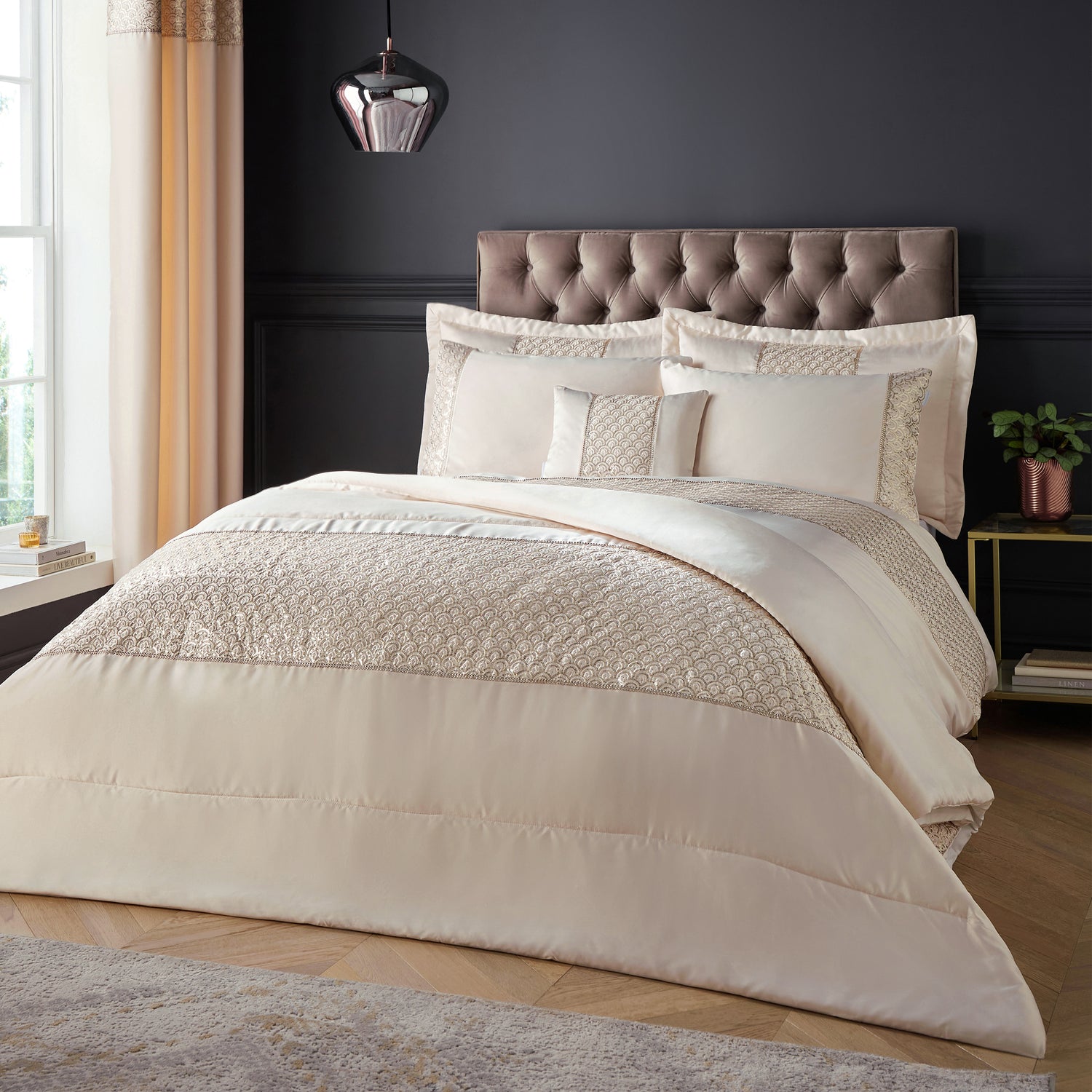 Catherine Lansfield Deco Sequin 240cm x 260cm Quilted Bedspread Champagne