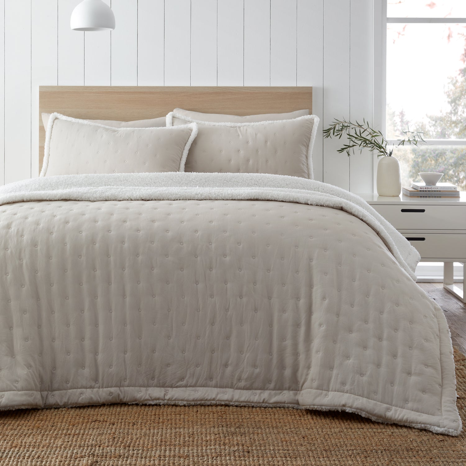 Catherine Lansfield Cosi Nori Sherpa Bedspread 220cm x 230cm Cream
