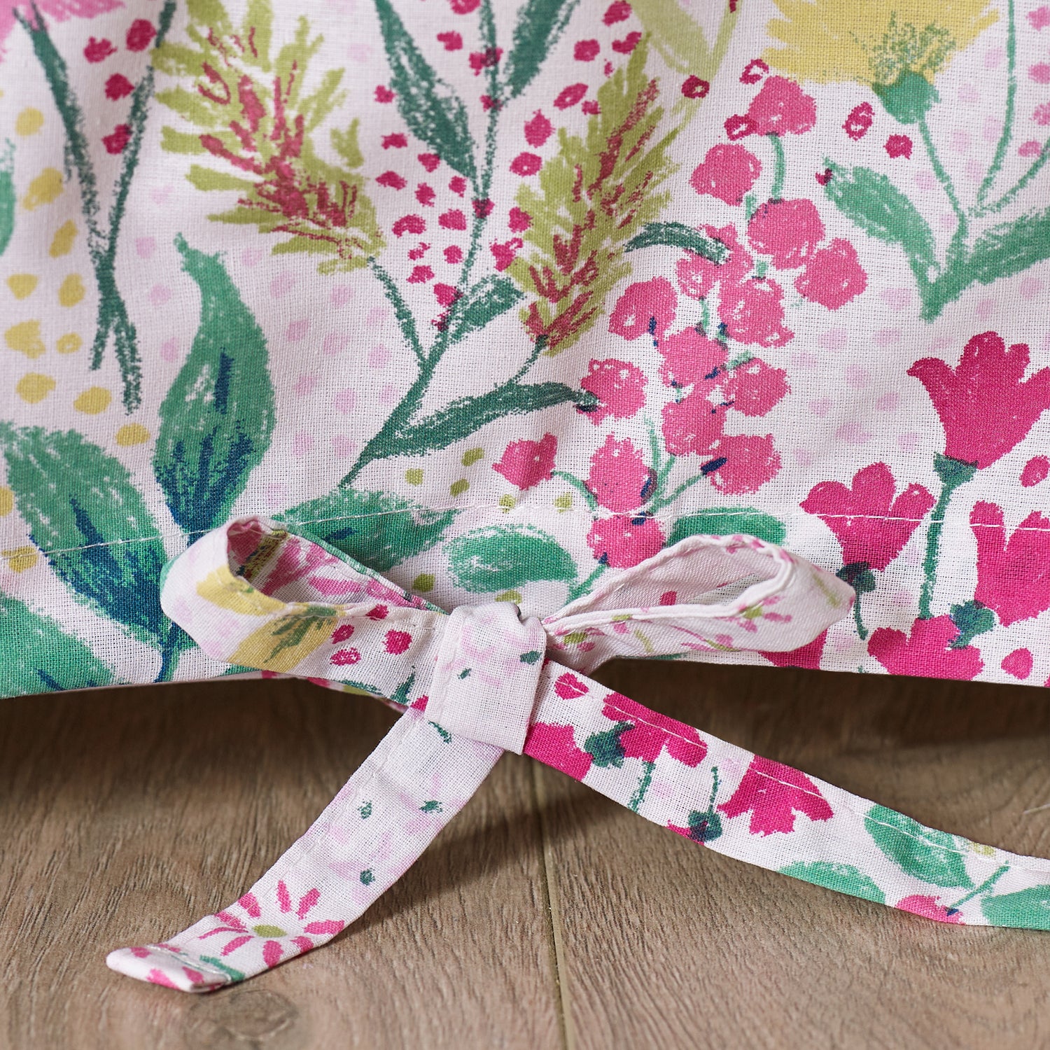 Catherine Lansfield Tilly Floral Reversible Duvet Cover Bedding Set Pink