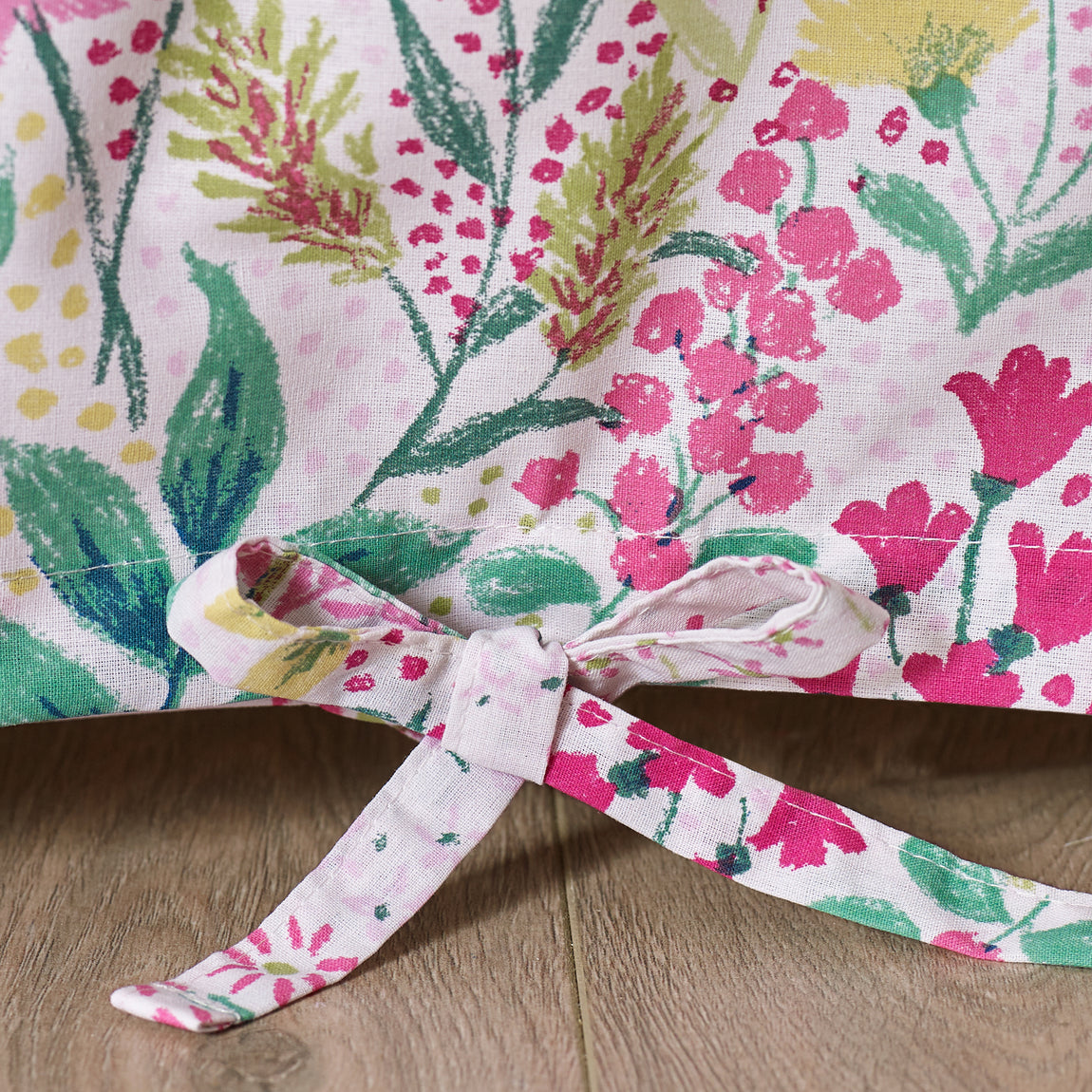 Catherine Lansfield Tilly Floral Reversible Duvet Cover Bedding Set Pink