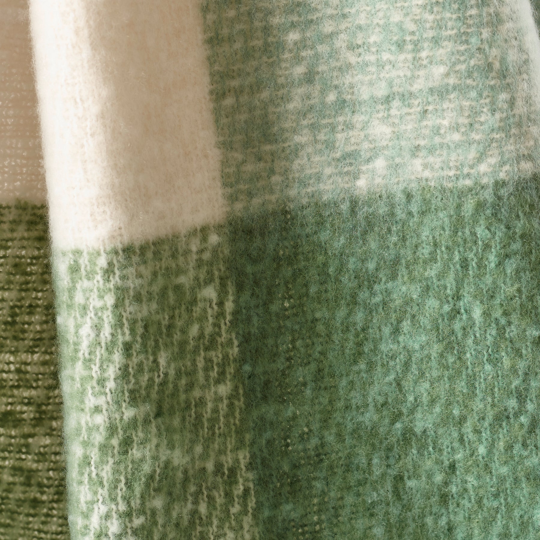 Catherine Lansfield Faux Mohair 130cm x 170cm Check Throw Green