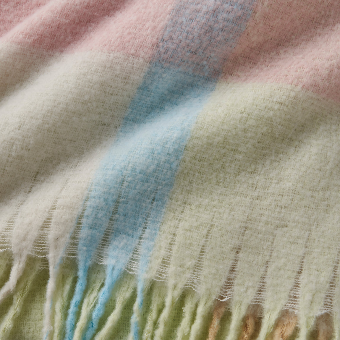Catherine Lansfield Faux Mohair 130cm x 170cm Check Throw Pastel