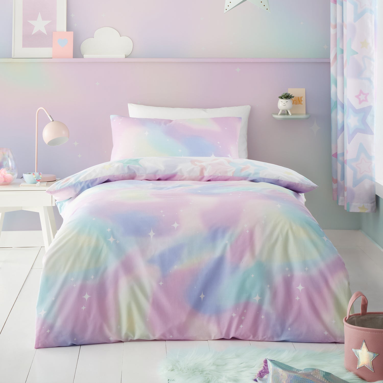Catherine Lansfield Ombre Star Duvet Cover Bedding Set White