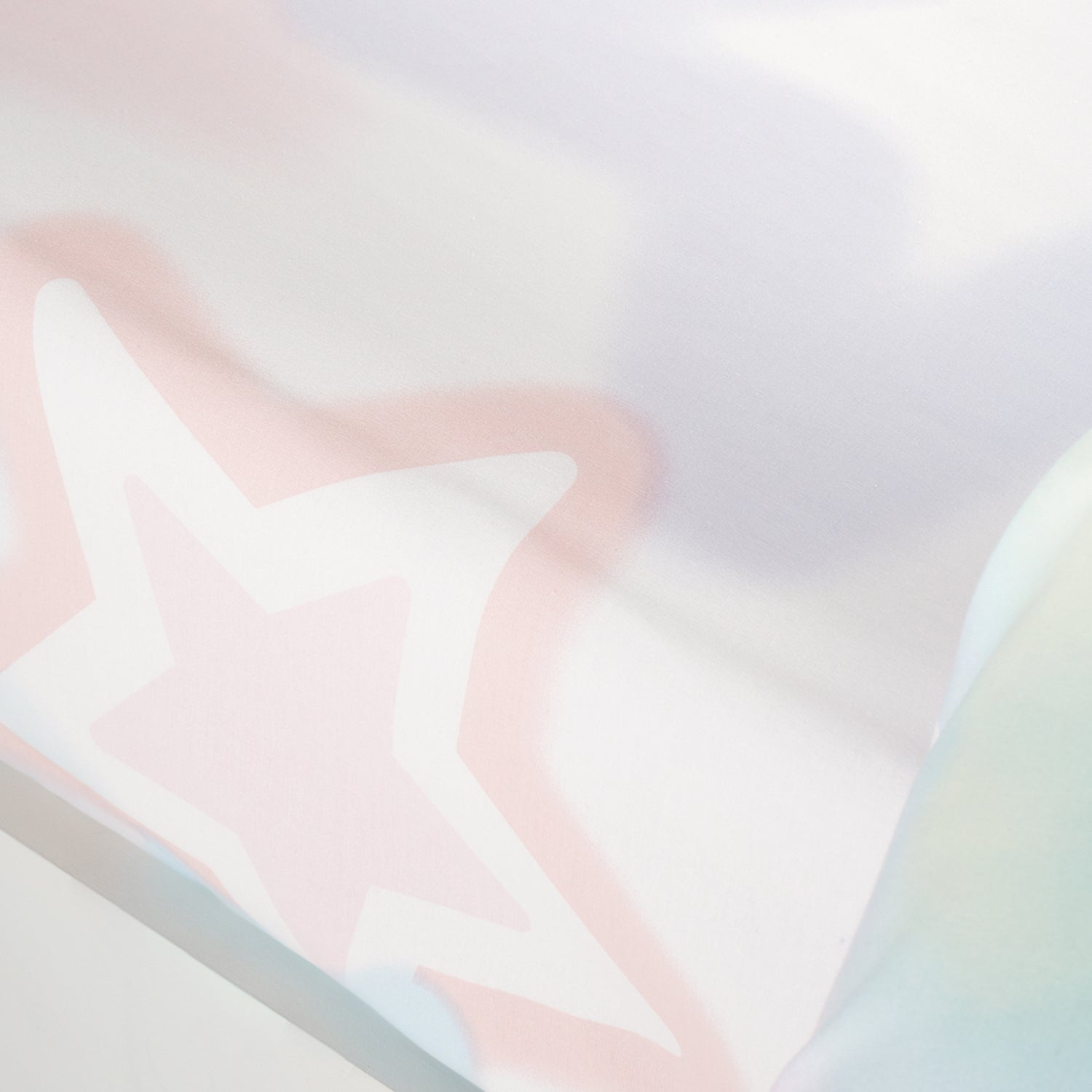 Catherine Lansfield Ombre Star Bed Linen Fitted Sheet White