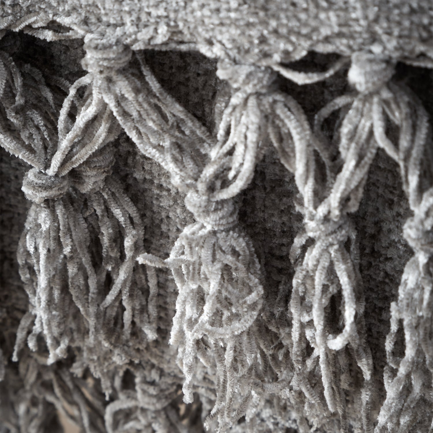 Catherine Lansfield Wilson Plain Chenille 130cm x 170cm Throw Grey