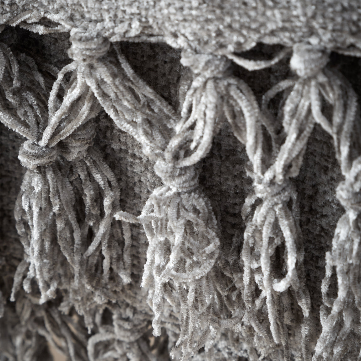 Catherine Lansfield Wilson Plain Chenille 130cm x 170cm Throw Grey