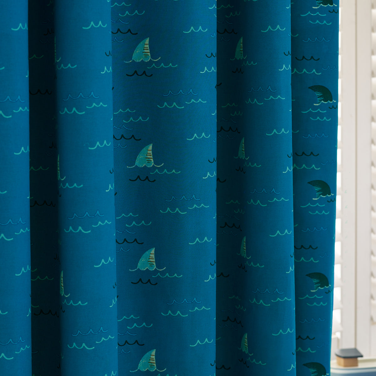 Catherine Lansfield Jawsome Shark Reversible Ready Made Eyelet Curtains 66'' x 72'' Navy Blue