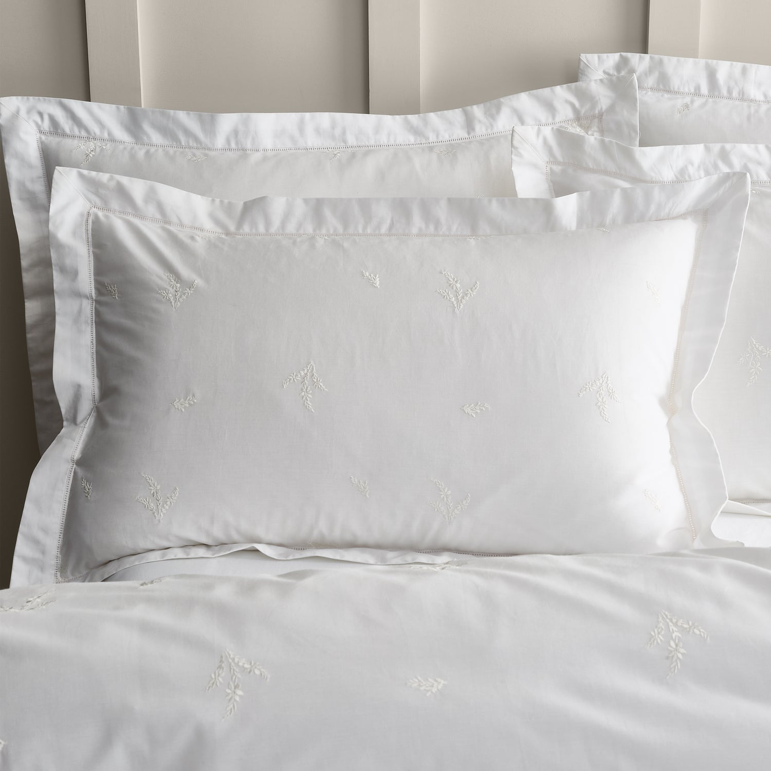 Bianca Lottie Embroidered Pillowcase Oxford White