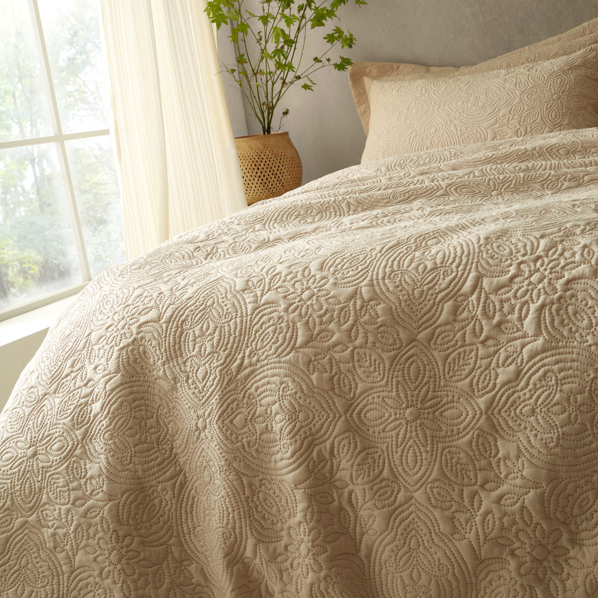 Pineapple Elephant Casablanca Pinsonic Quilted Duvet Cover Bedding Set Natural