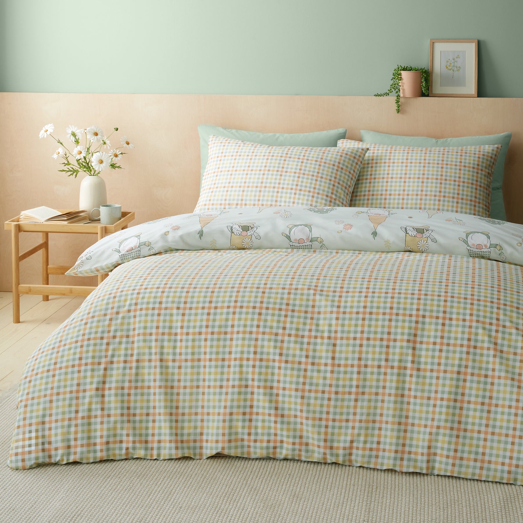 Catherine Lansfield Spring Gonks Duvet Cover Bedding Set Mint Green