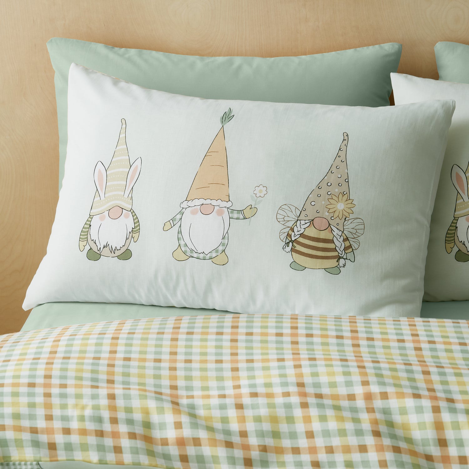 Catherine Lansfield Spring Gonks Duvet Cover Bedding Set Mint Green