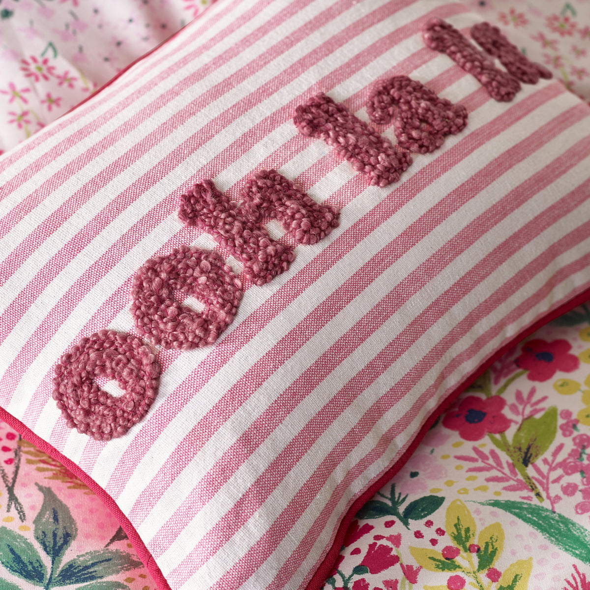 Catherine Lansfield Ooh La La Filled Boudoir 30cm x 40cm Pink