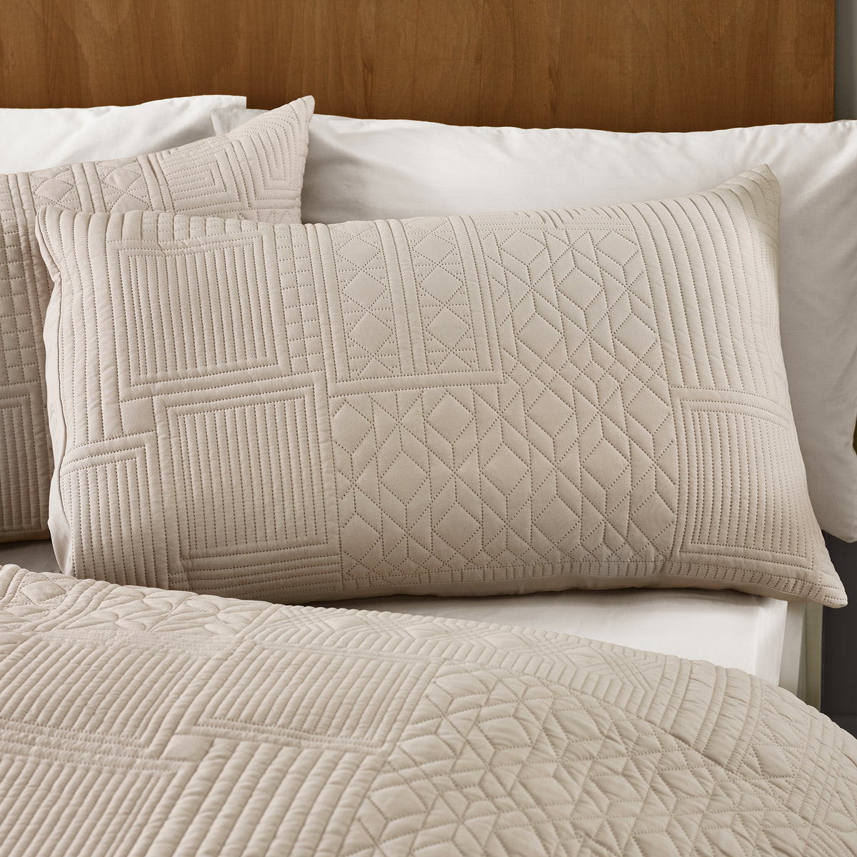Catherine Lansfield Folkstone Geo Soft Easy Care Duvet Cover Bedding Set Natural