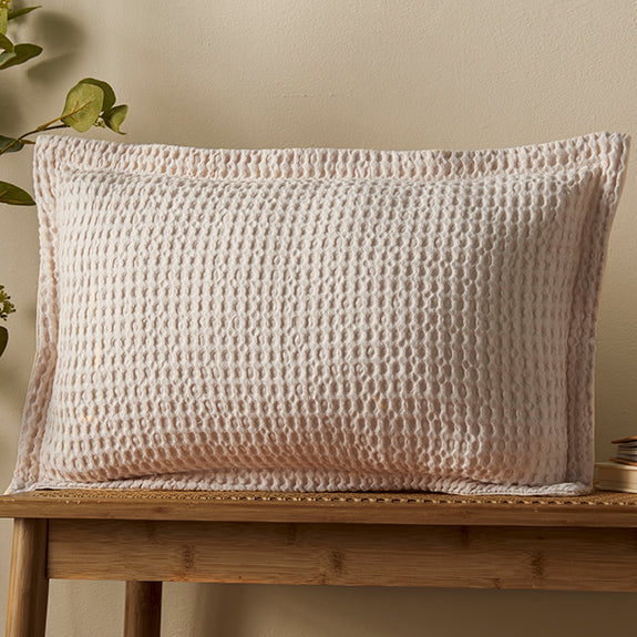 Pineapple Elephant Jaipur Waffle 30cm x 50cm Oxford Filled Boudoir Natural