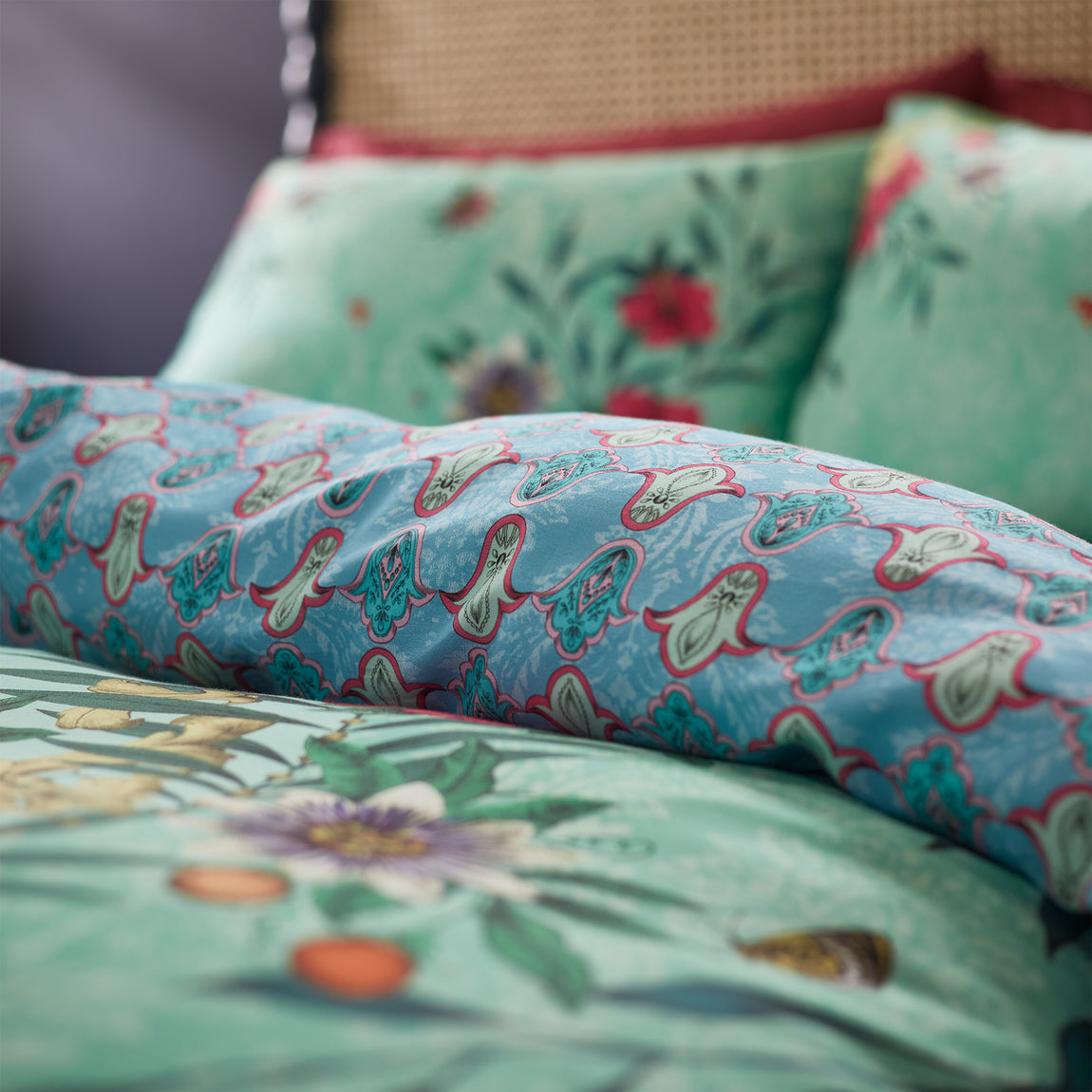 Matthew Williamson Paradise Parrot Pure Cotton Duvet Cover Bedding Set Green