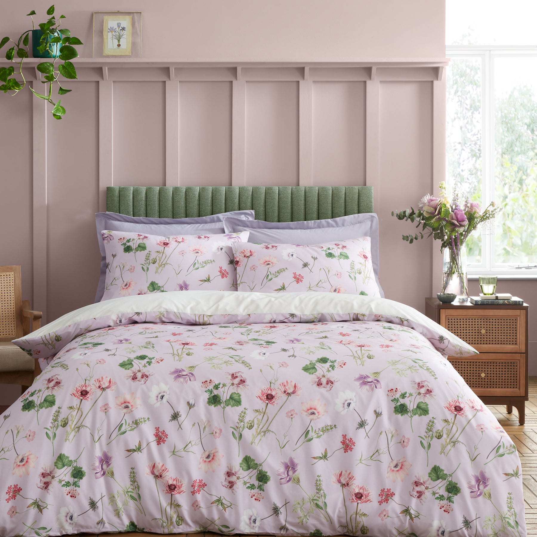 Royal Horticultural Society Serenity Garden Reversible Duvet Cover Bedding Set Lilac