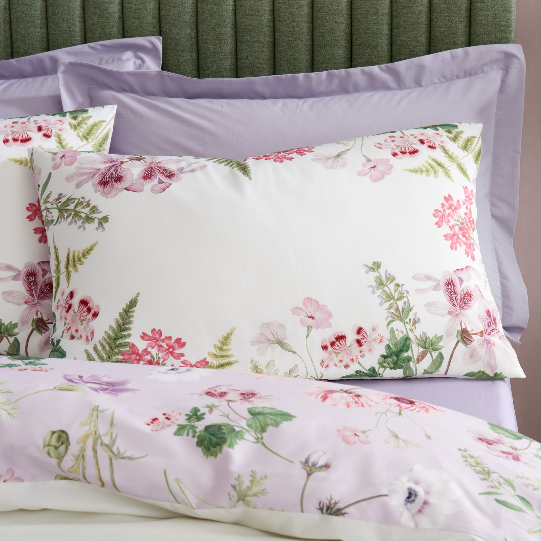 Royal Horticultural Society Serenity Garden Reversible Duvet Cover Bedding Set Lilac
