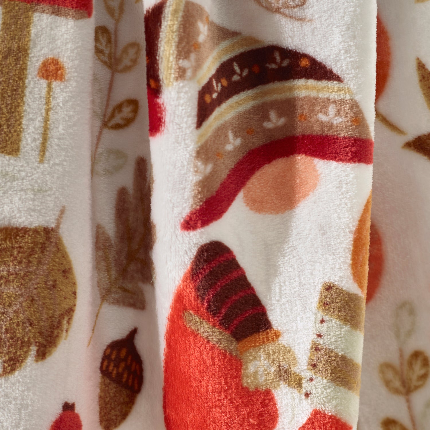 Catherine Lansfield Woodland Gonks 130cm x 170cm Throw Natural