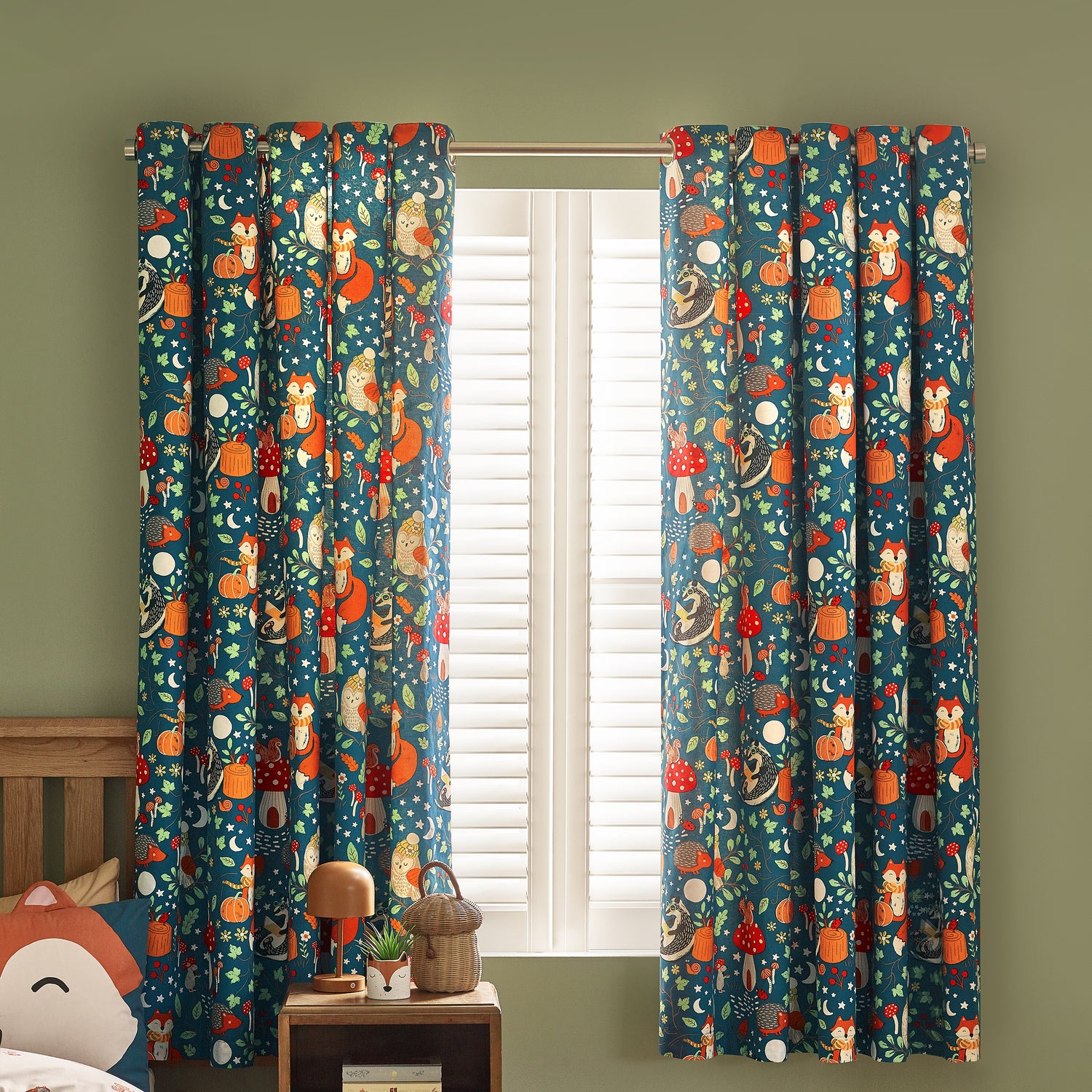 Catherine Lansfield Fox And Woodland Friends Ready Made Eyelet Curtains 66 x 72 Green