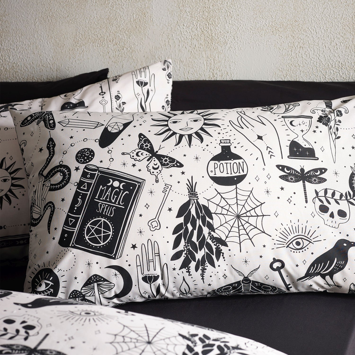 Catherine Lansfield Enchanted Witchcraft Duvet Cover Bedding Set Black Natural