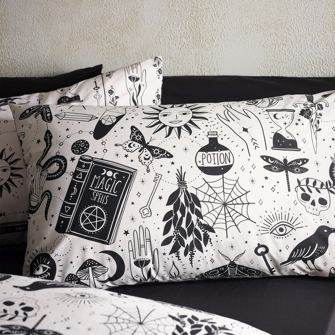 Catherine Lansfield Enchanted Witchcraft Duvet Cover Bedding Set Black Natural