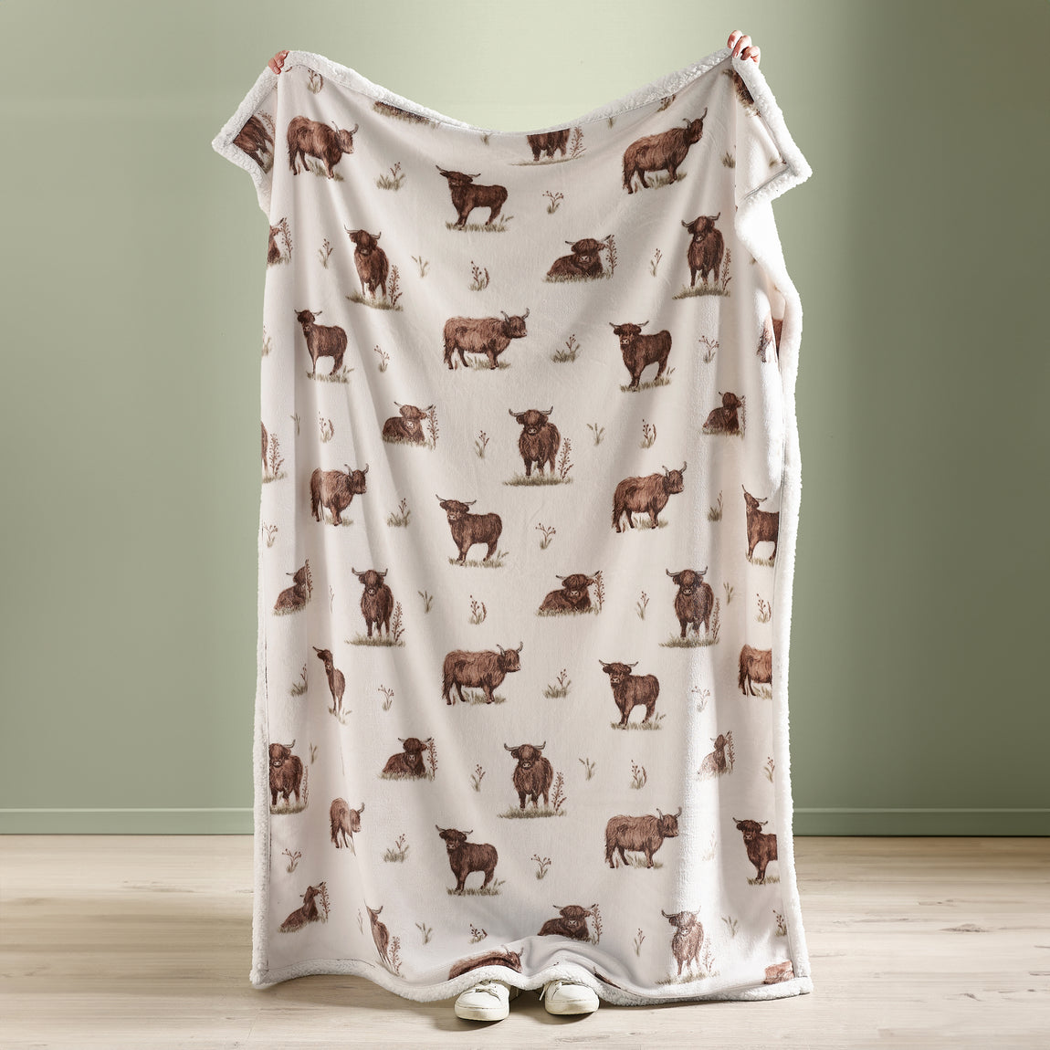 Catherine Lansfield Angus Highland Cow 130cm x 170cm Throw Natural