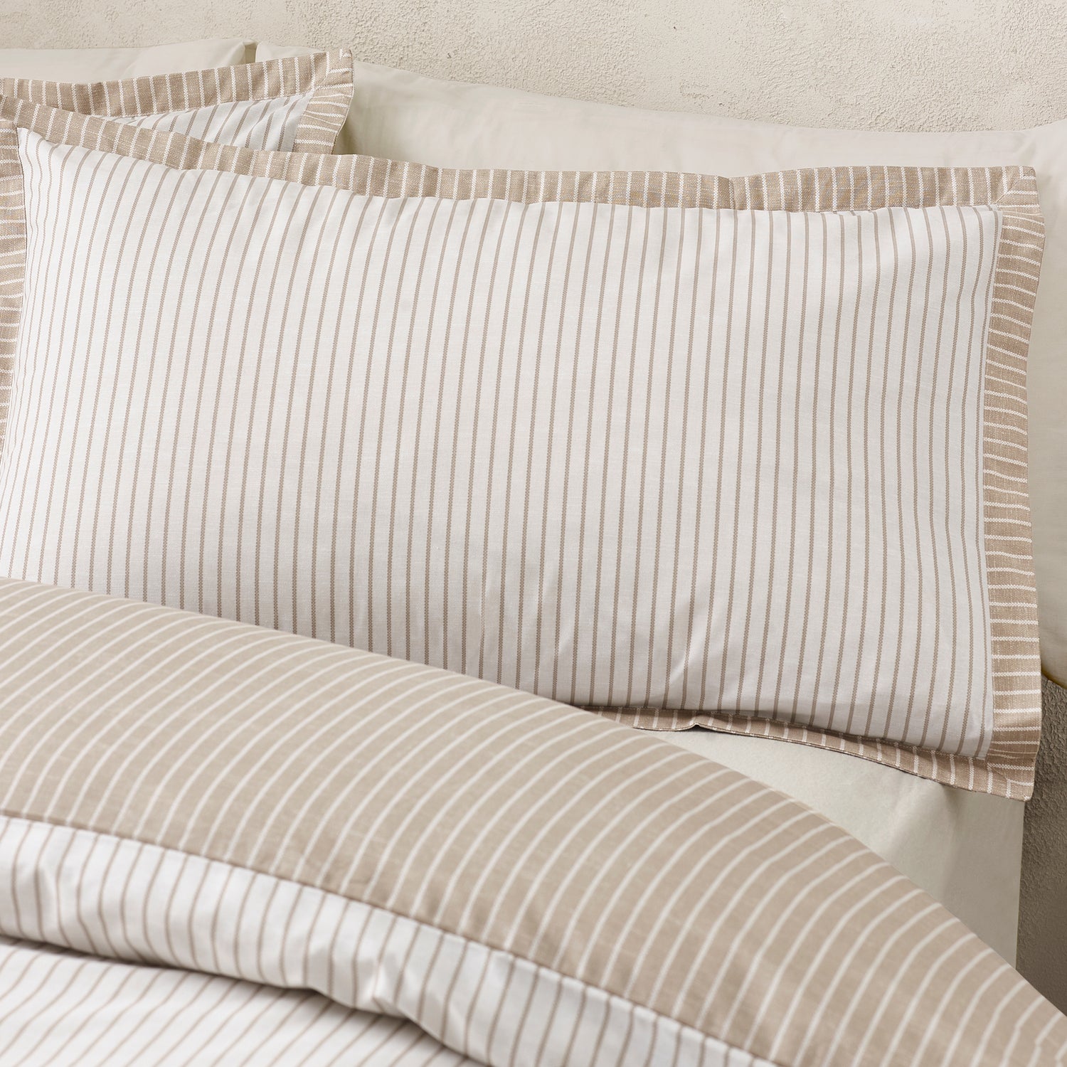 Catherine Lansfield Oxford Pinstripe Duvet Cover Bedding Set Natural