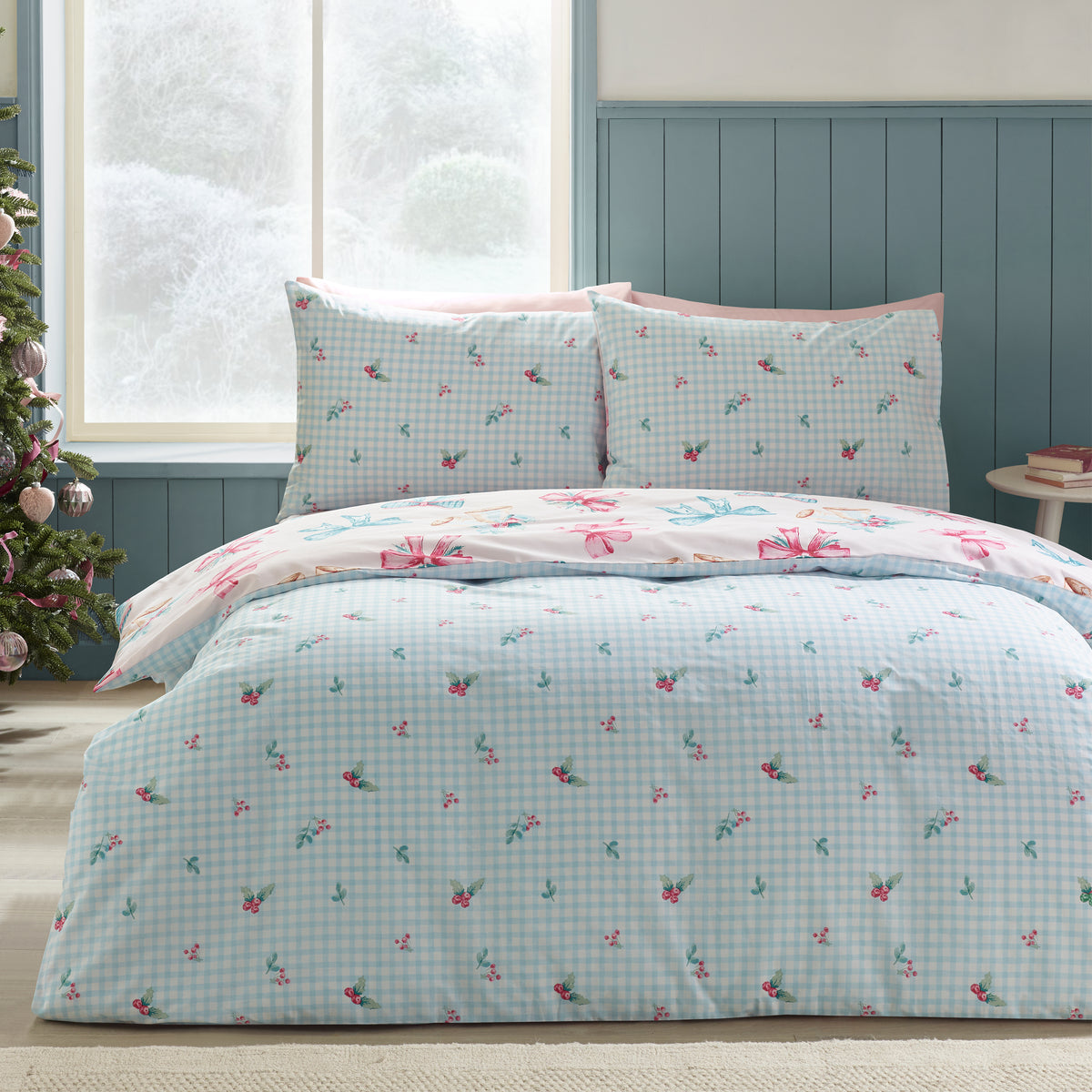 Catherine Lansfield Christmas Bows And Bells Duvet Cover Bedding Set Pink