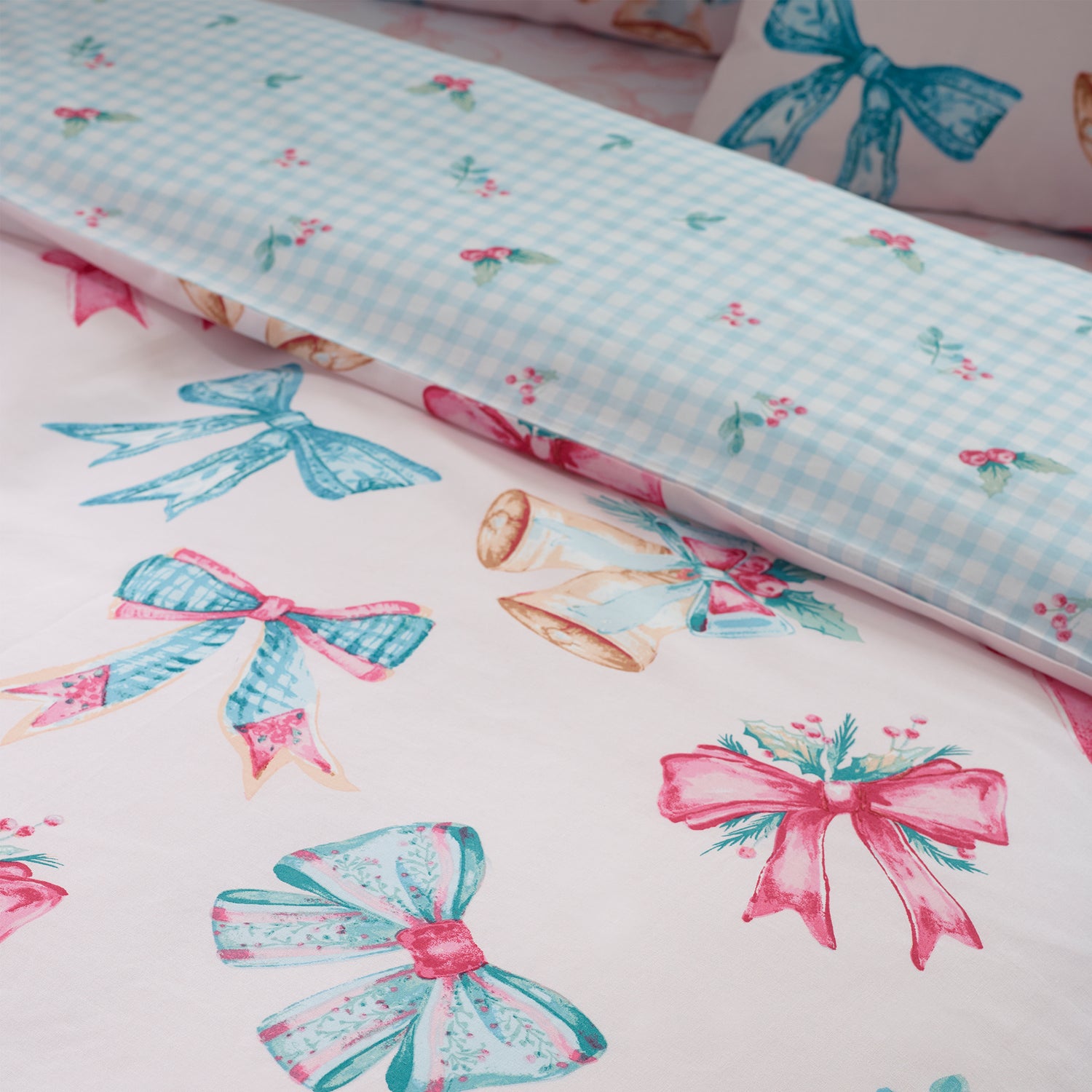 Catherine Lansfield Christmas Bows And Bells Duvet Cover Bedding Set Pink