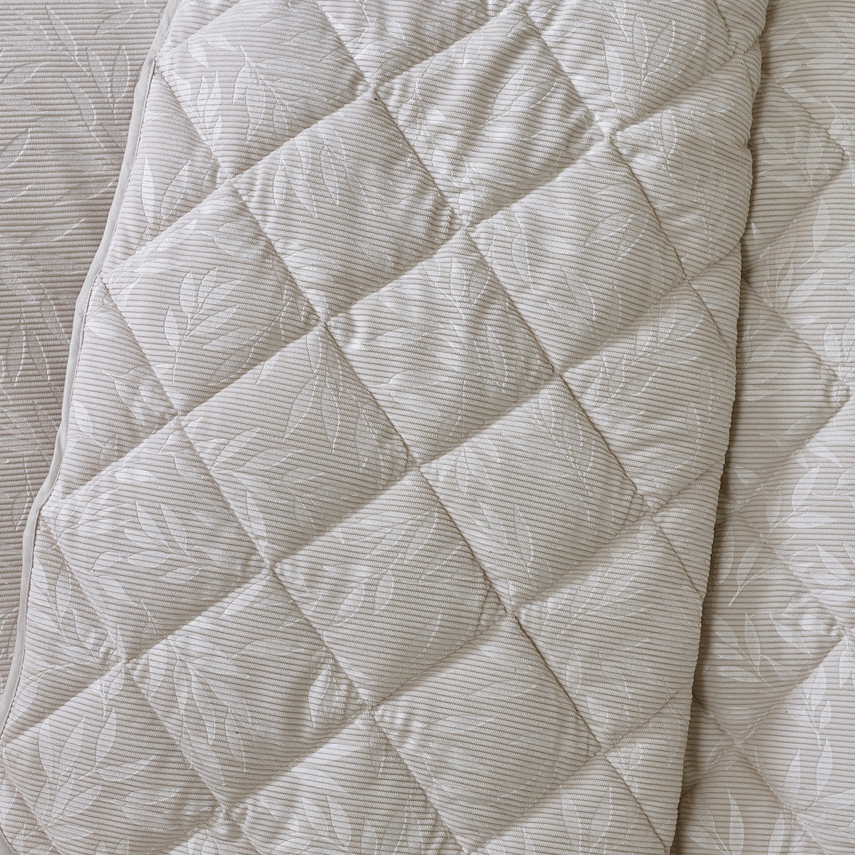 Catherine Lansfield Corded Leaves 240cm x 260cm Bedspread Champagne