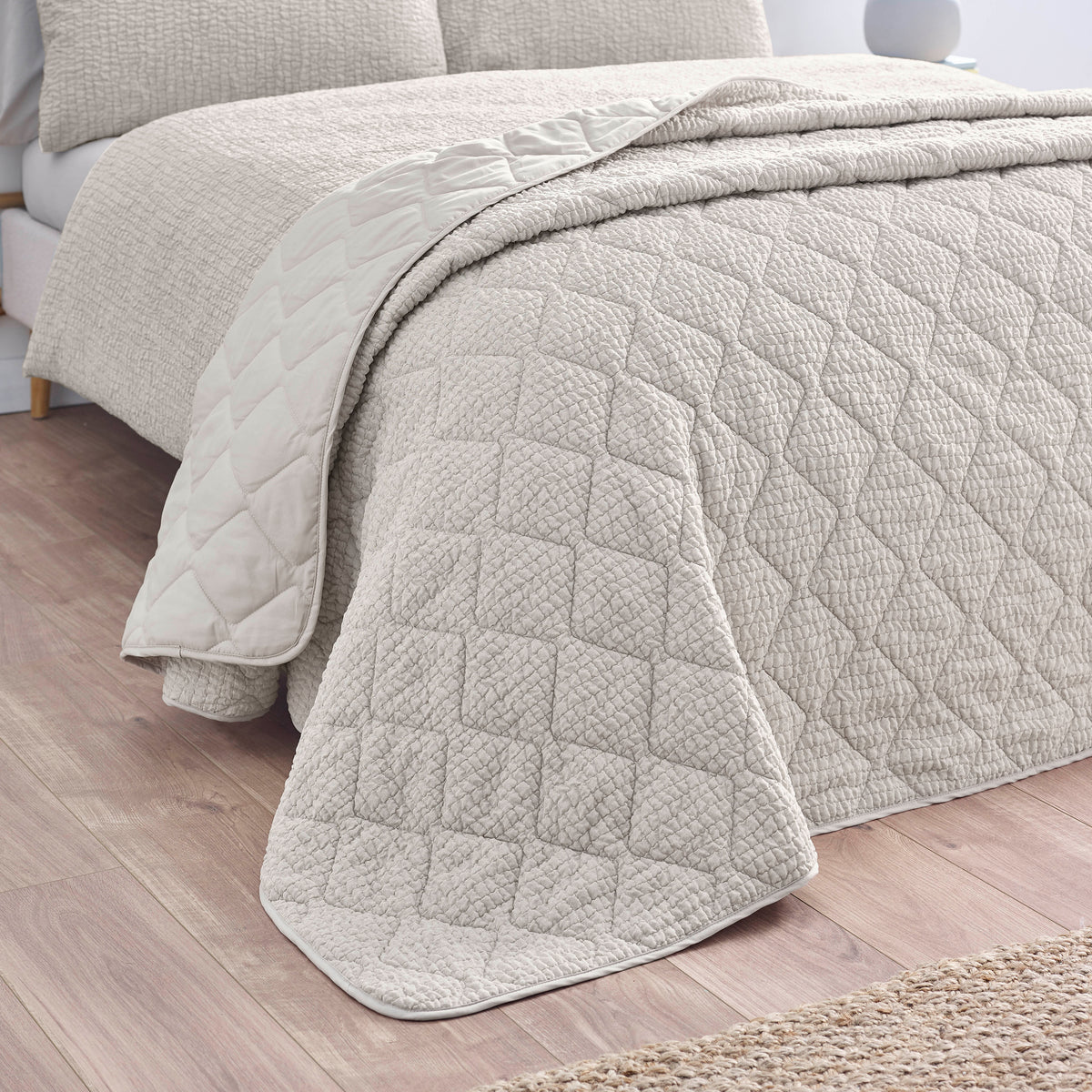Catherine Lansfield Crinkle Seersucker 220cm x 220cm Bedspread Natural