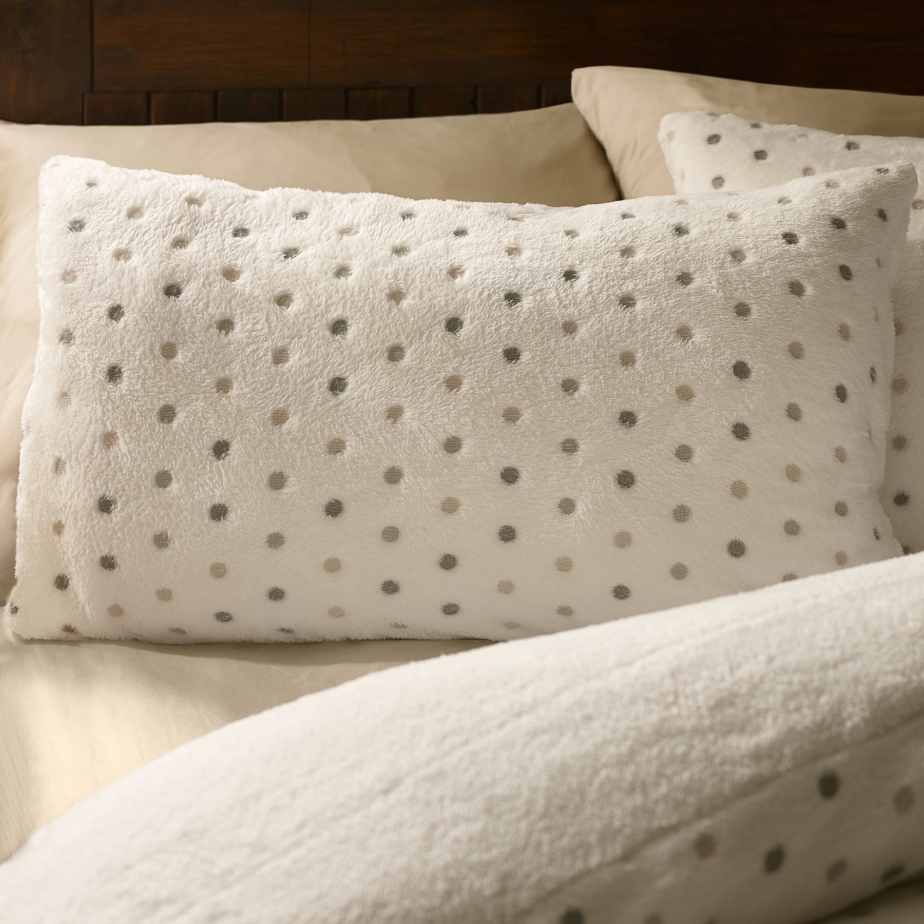 Catherine Lansfield Cosy Spot Duvet Cover Bedding Set Cream