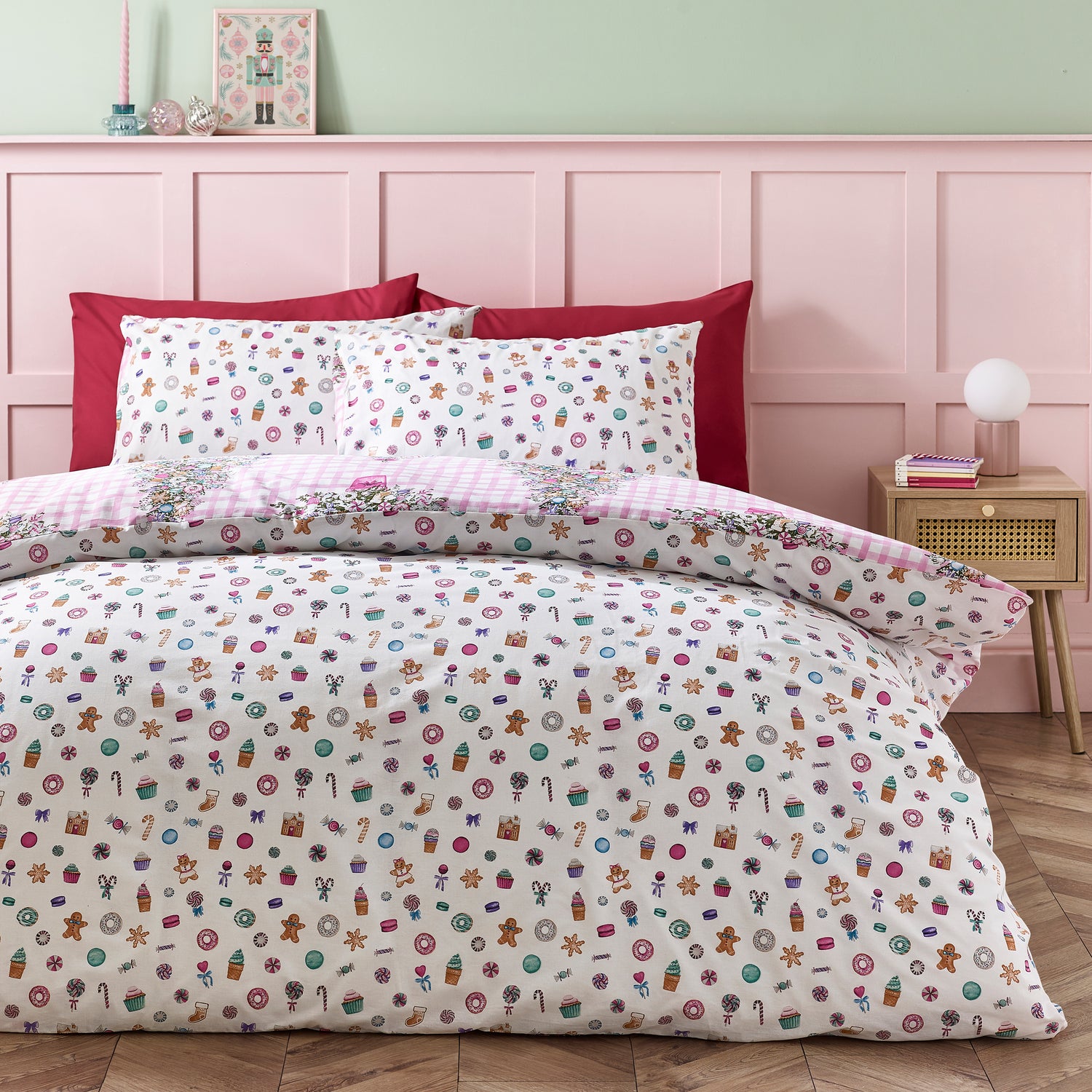 Catherine Lansfield Christmas Sweets And Treats Duvet Cover Bedding Set Pink