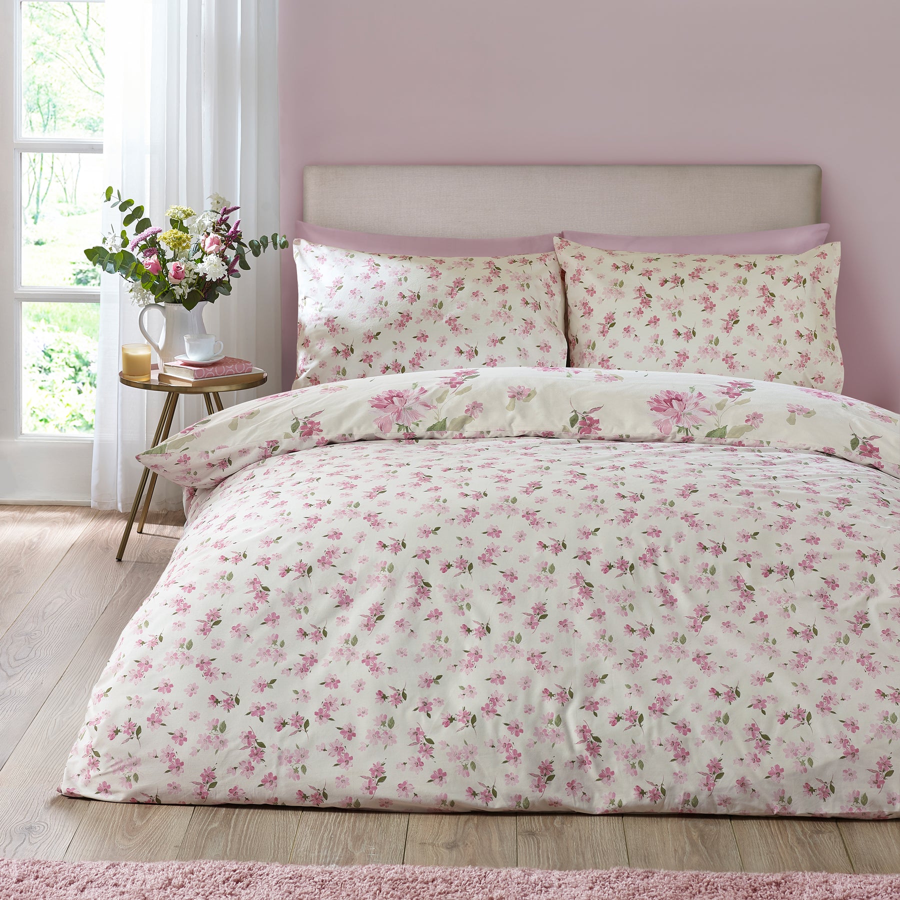 Catherine Lansfield Avebury Floral Duvet Cover Bedding Set Cream