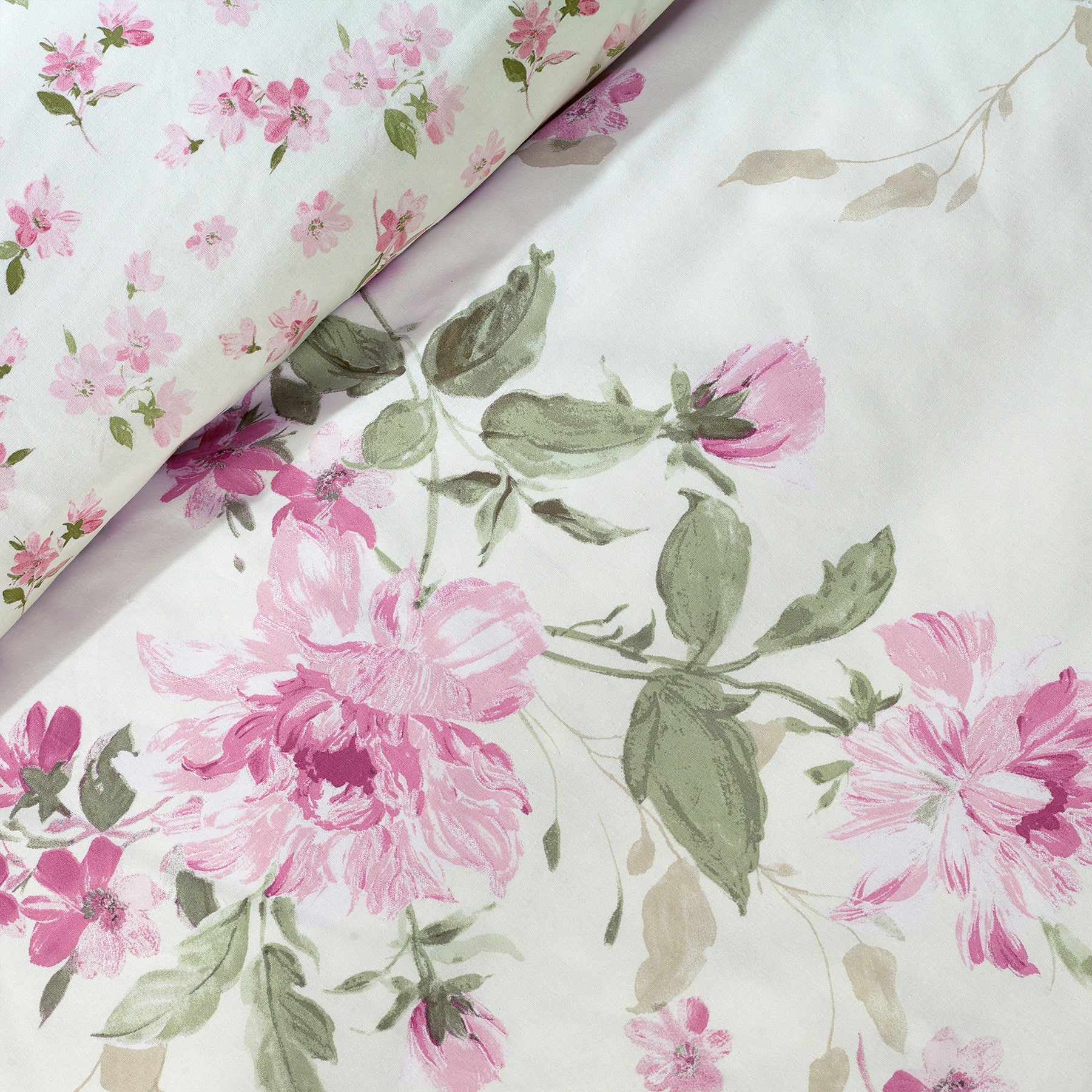 Catherine Lansfield Avebury Floral Duvet Cover Bedding Set Cream