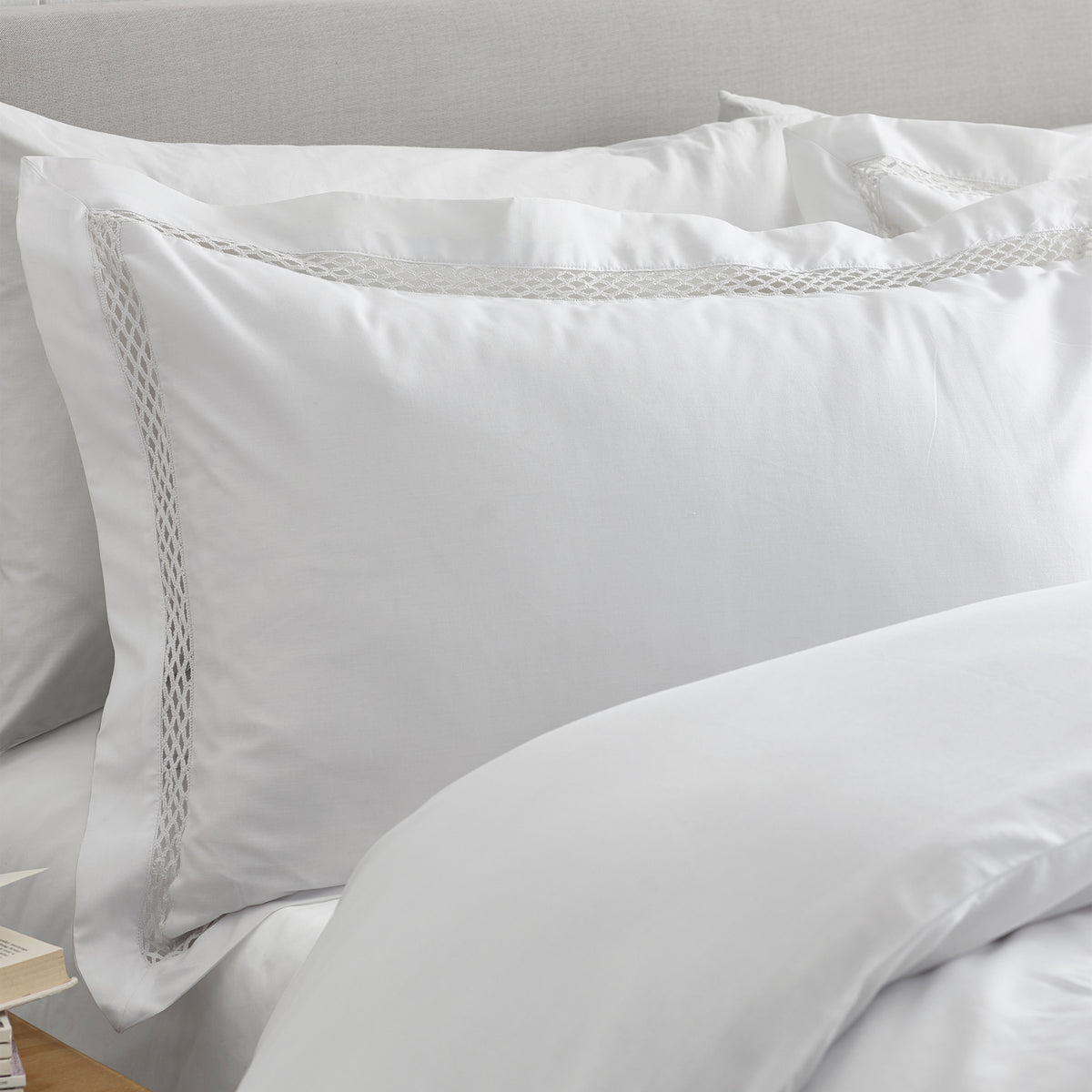 Catherine Lansfield Classic Lattice Lace Duvet Cover Bedding Set White