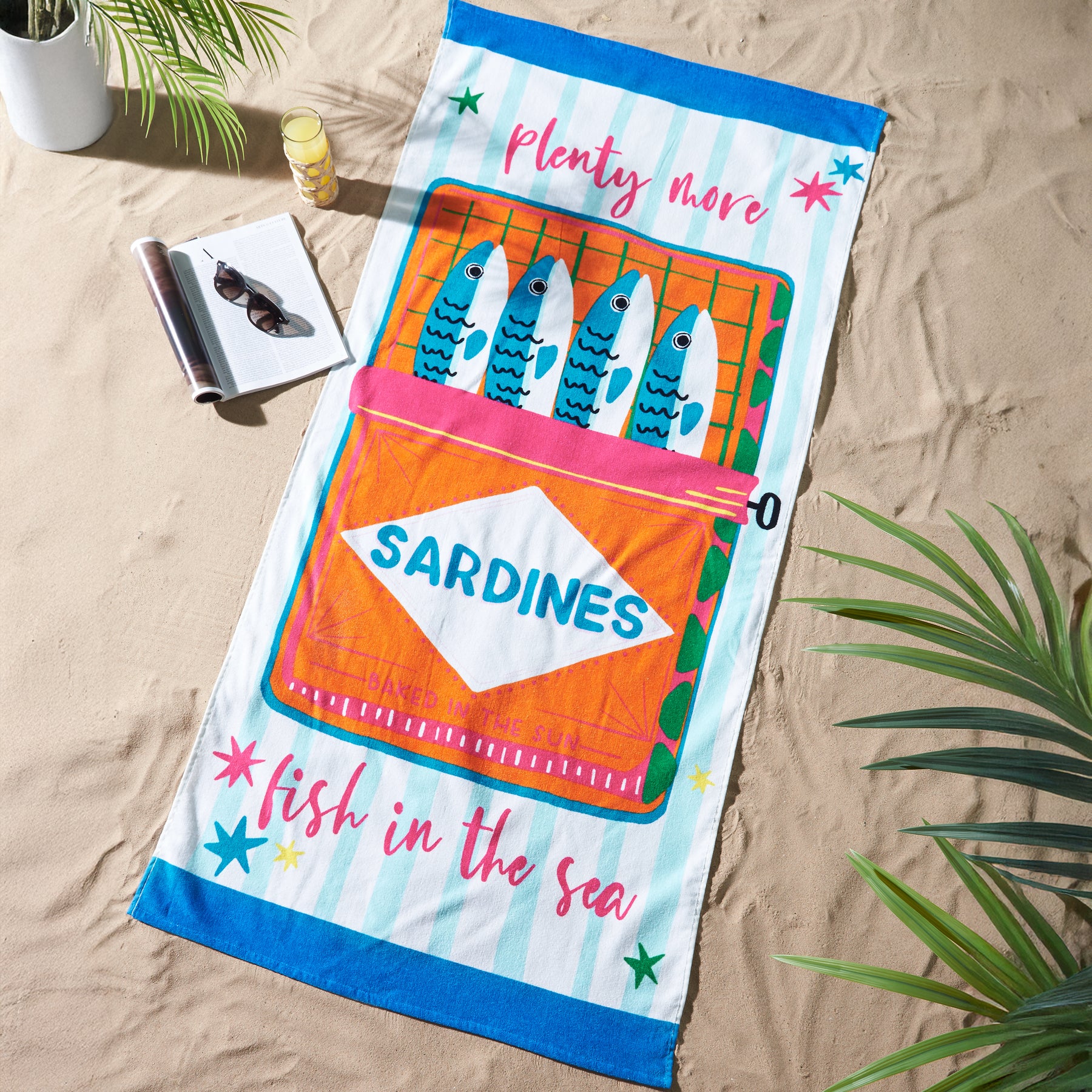 Catherine Lansfield Sardines Beach Towel Blue